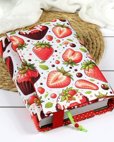 Przejdź do produktu Etui na książkę TRUSKAWKOWE LOVE