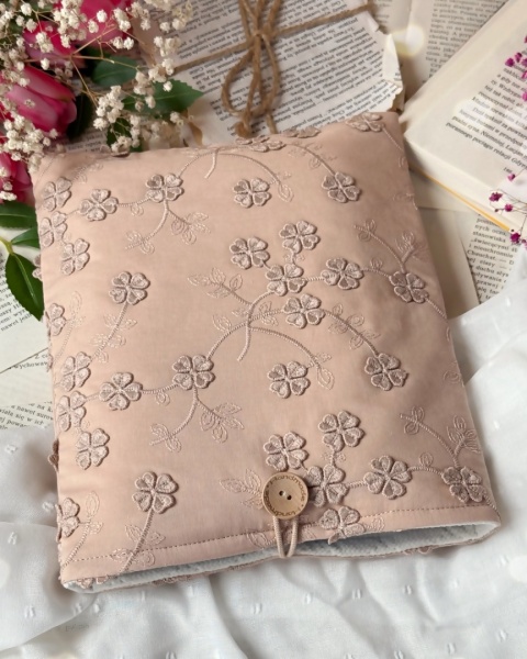 Book Sleeve CZUŁOŚĆ SŁÓW