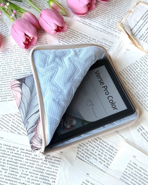 zamykane na zamek etui na czytniki ebooków