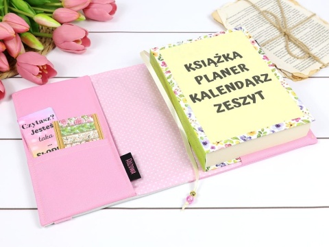 ochronne etui na kalendarz lub planer we wzorze natura sówka, widok wnętrza etui