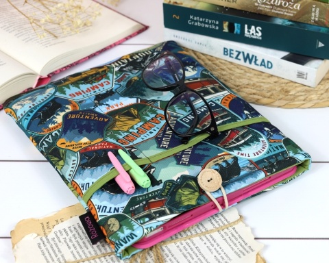 Book Sleeve z kieszonką na ksiązki lub tablet ADVENTURE