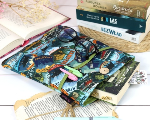 Book Sleeve z kieszonką na ksiązki lub tablet ADVENTURE