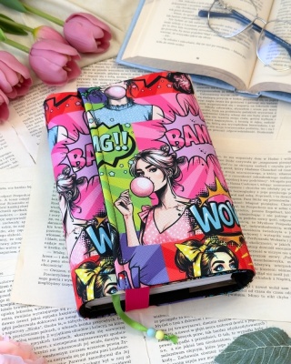 Etui na książki KOMIKS