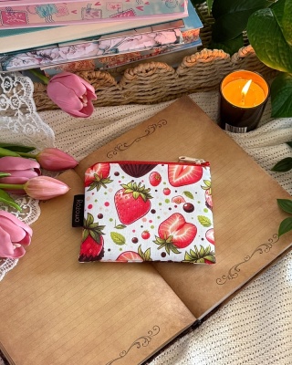 Mini etui - TRUSKAWKOWE LOVE