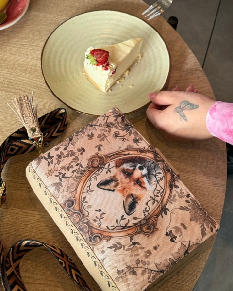 Torebko etui PORTRET LISA