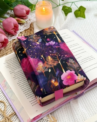 Etui na mniejsze książki MAGICAL FOREST