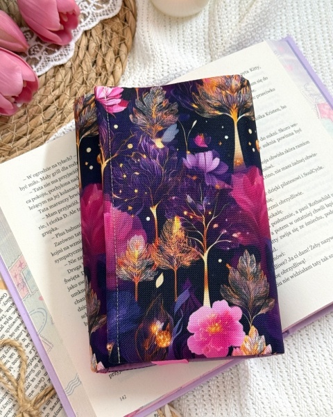 Etui na mniejsze książki MAGICAL FOREST