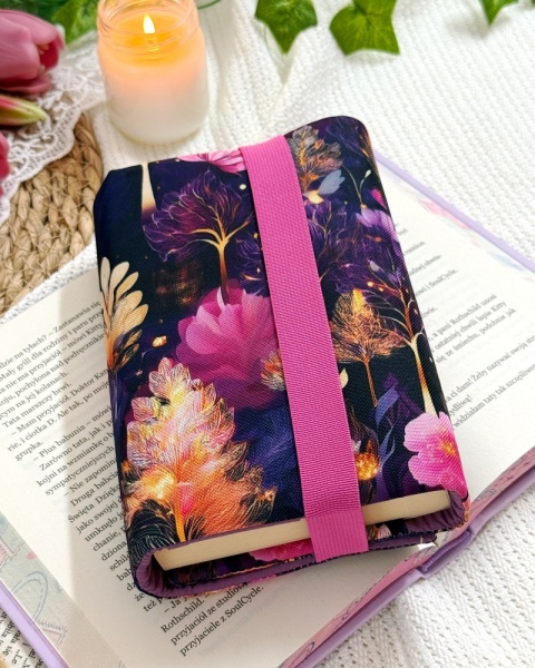Etui na mniejsze książki MAGICAL FOREST