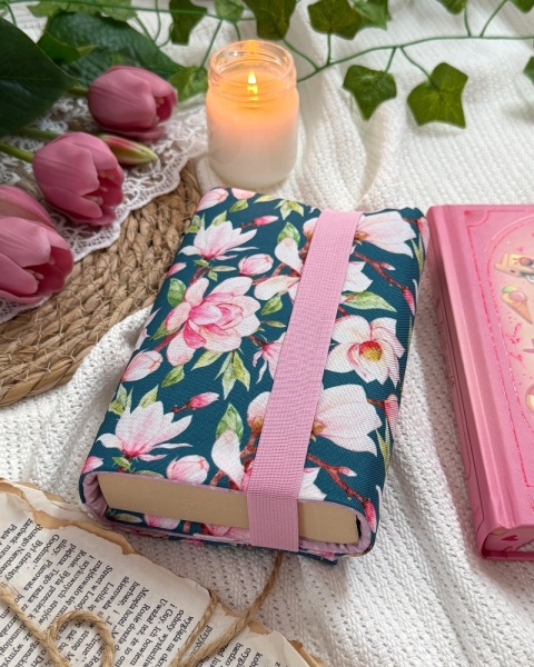 Etui na mniejsze książki MAGNOLIE