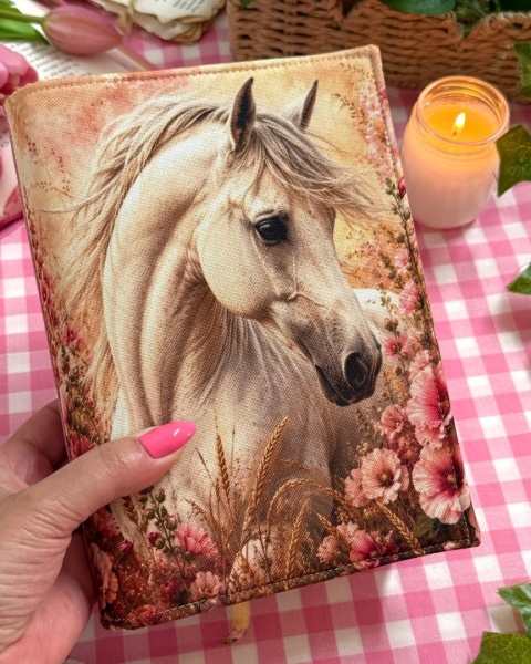 Okładka na książkę lub planer WHITE HORSE