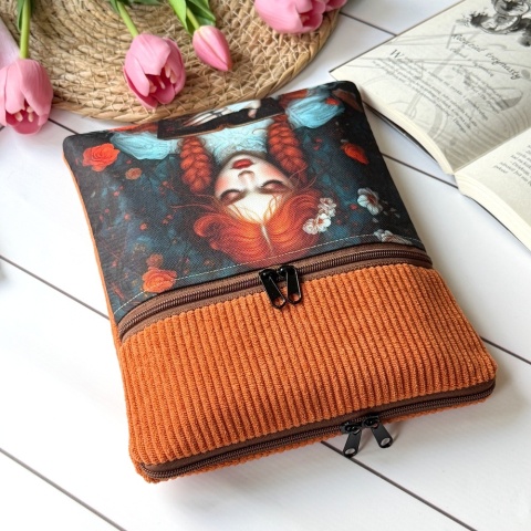 Book Sleeve z kieszonką ANNE AND BOOKS