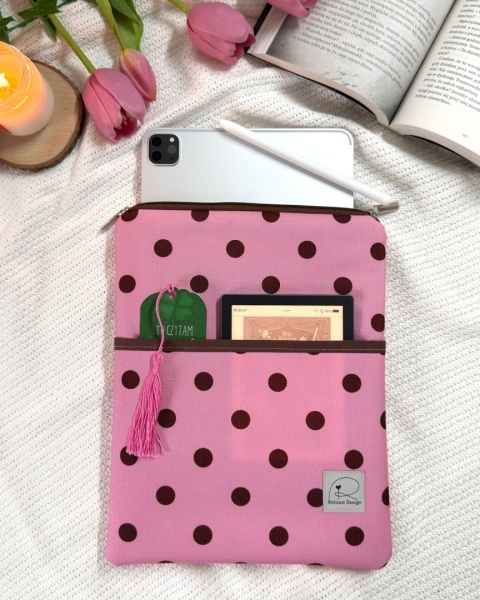 Book Sleeve z kieszonką na książki lub tablet KROPKI