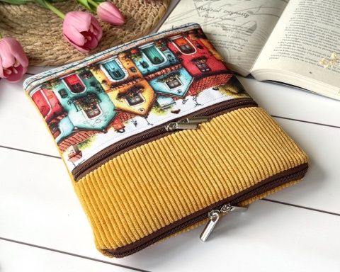 Book Sleeve z kieszonką KAMIENICZKI